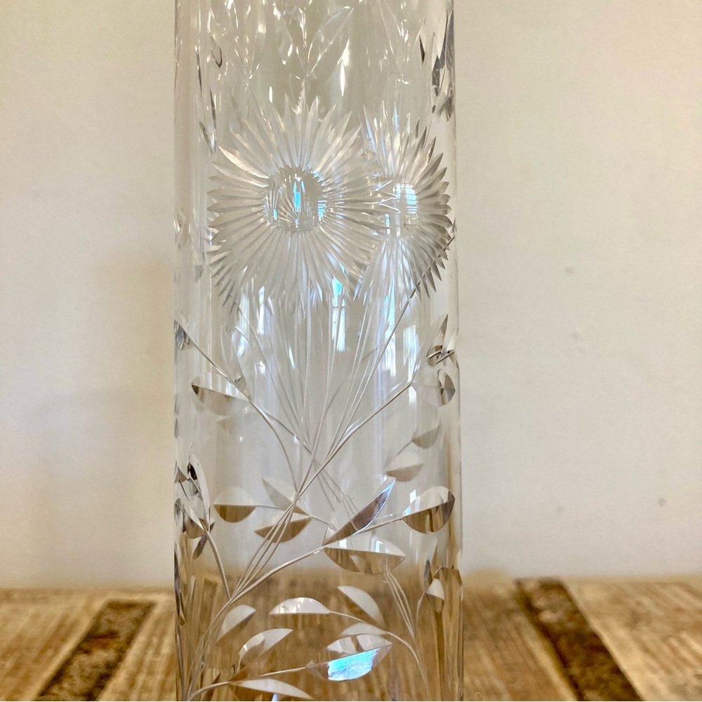 Vintage Etched Glass Vase with Floral Design Starburst Base Cottagecore Decor - Picture 2 of 12